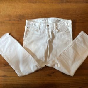COPY - Never worn GAP white jeans